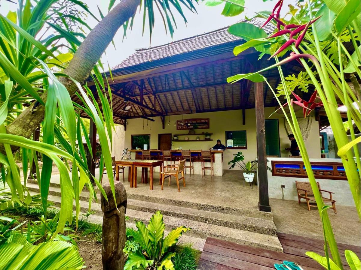 Jati Kuta Lombok Hotel Bagian luar foto