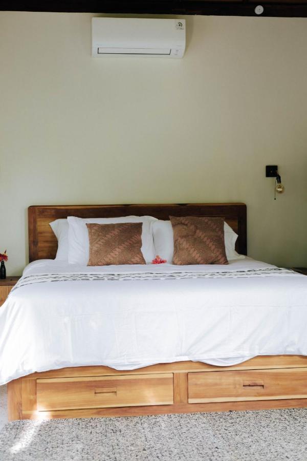 Jati Kuta Lombok Hotel Bagian luar foto