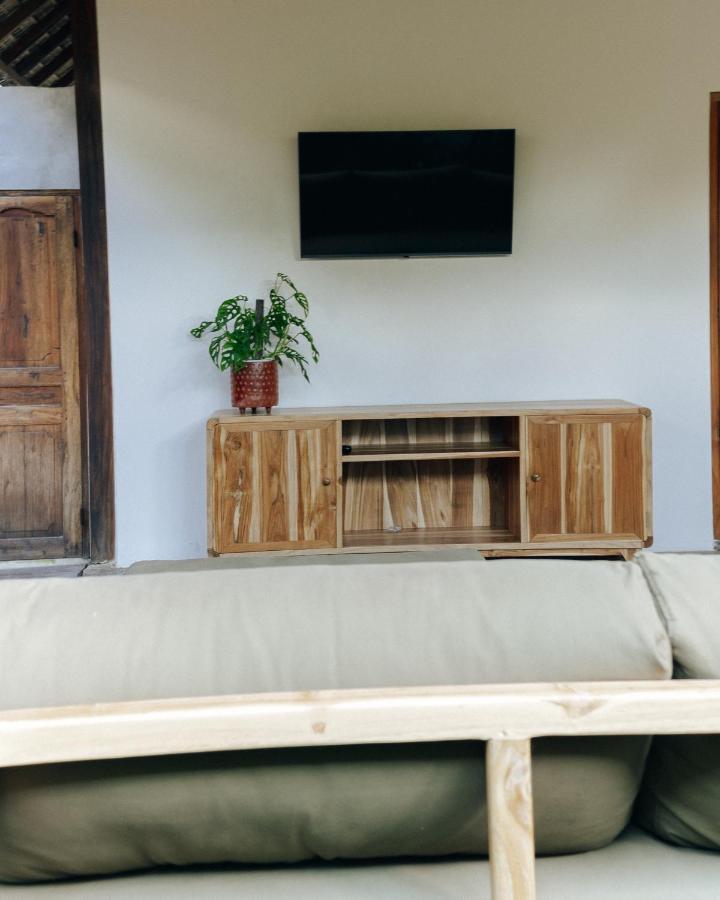 Jati Kuta Lombok Hotel Bagian luar foto